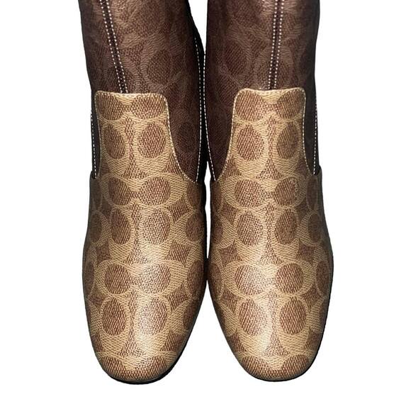 Coach Signature Margot Heeled Bootie Ankle Boots Size 7.5 New - Picture 5 of 9